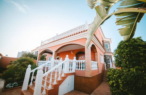 Sonnenland Villa | Villa Morada Sonneland with private heated pool
