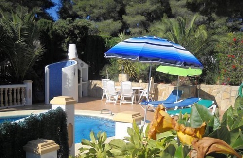 La Sabatera Villa | Villa near beach, pool,sea view, AC, garden, internet, smart TV, winter lets