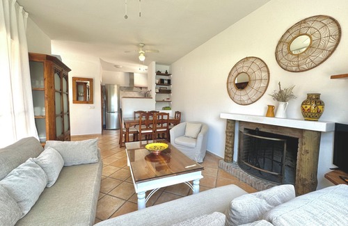 Los Canos de Meca Ski Chalet | VILLA NEXT TO THE BEACH (5MINUTES) WITH PRIVATE POOL