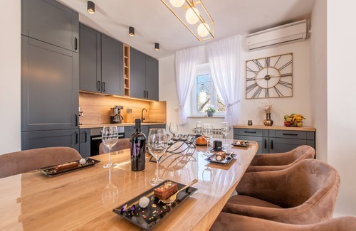 Pridraga Villa | Villa Niko with heated pool