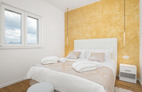 Sinj Villa | Villa Noemi with Private Pool