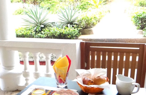 Deux Plateaux House | Villa Oasis Abidjan