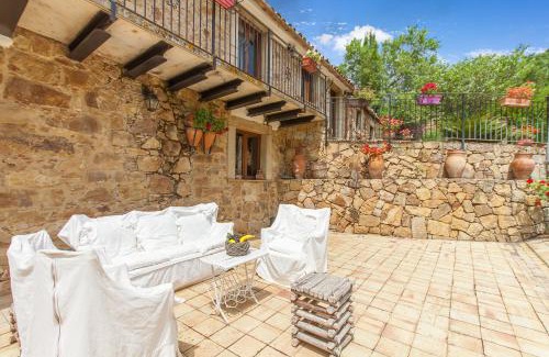 Castel di Lucio Villa | Villa Olmo With Private Pool - Happy Rentals