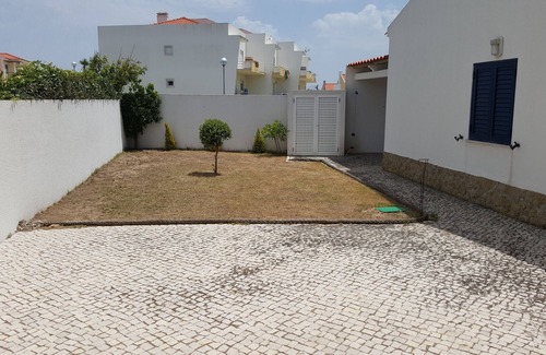 Torres Vedras House | Villa on Beach Azul Beach