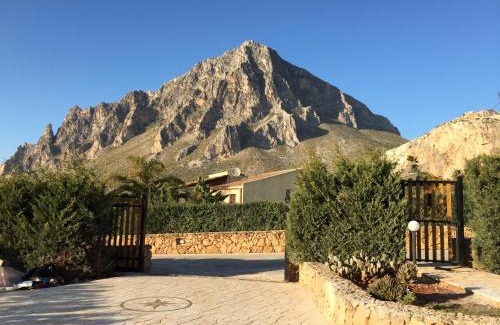 Cornino House | Villa Orizzonte