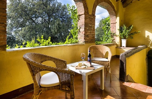 Trequanda Villa | Villa overlooking the vineyards