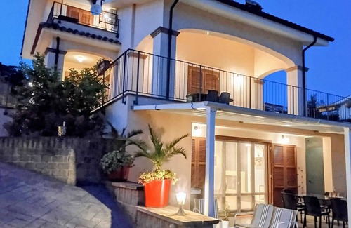 Trevignano Romano Villa | Villa Panorama Pool & Garden