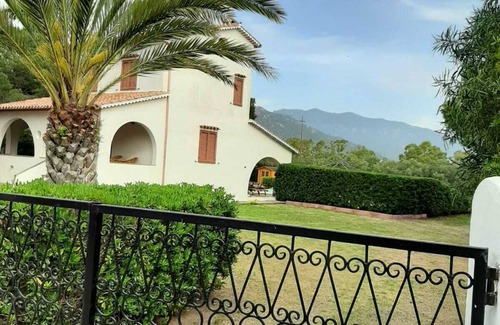 Pula Villa | Villa Pepa S'abuleu, detached villa with garden and swimming pool.
