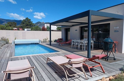 Lecci House | Villa Posidonie, 5 Pers, Clim et Piscine Chauffée