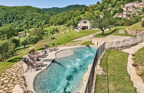 Molazzana Villa | Villa Ribosto, Molazzana, Lucca and Viareggio