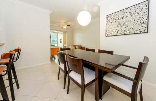 Ingleses Norte Apartment | Villa Rica: Ap 1 quadra do Mar nos Ingleses YU2532