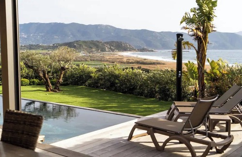 Sagone Villa | Villa Riposu Jacuzzi Pool Beach Access on Foot