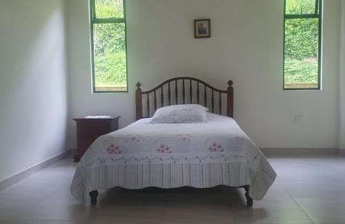 Vergara House | Villa Romero Hospedaje