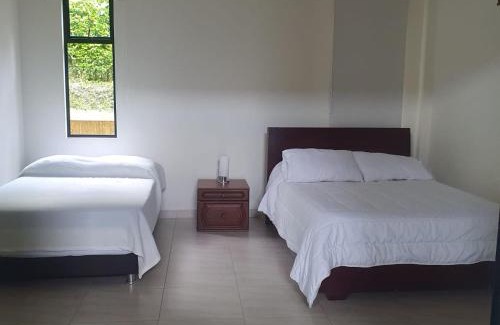 Vergara House | Villa Romero Hospedaje