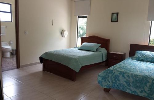 Vergara House | Villa Romero Hospedaje