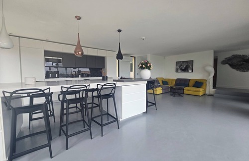 Saint-Aygulf Villa | Villa Ronsard modern - sea view - swimming pool - air conditioning