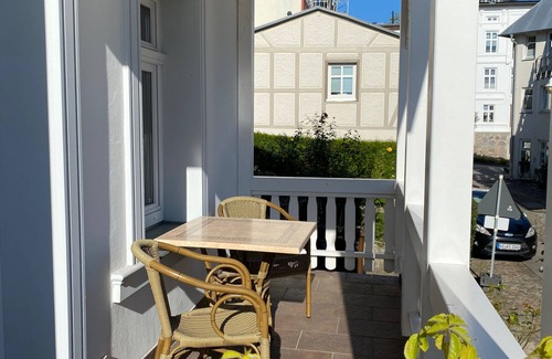 Sassnitz Apartment | Villa Rosengarten - Holiday apartment "Terra" in the old town of Sassnitz