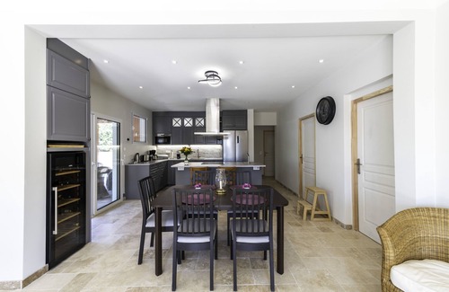 Saint-Raphael House | Villa Saint-raphaël - Everything within walking distance