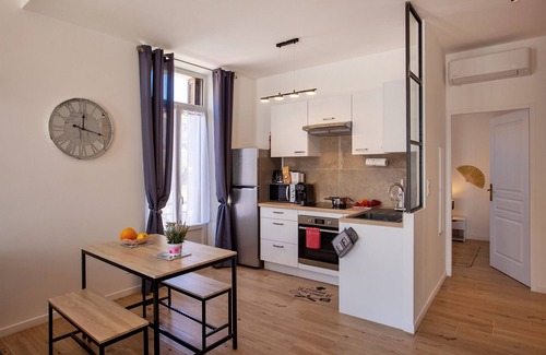 Calvi Apartment | Villa Sandrine T3 in the center of Calvi