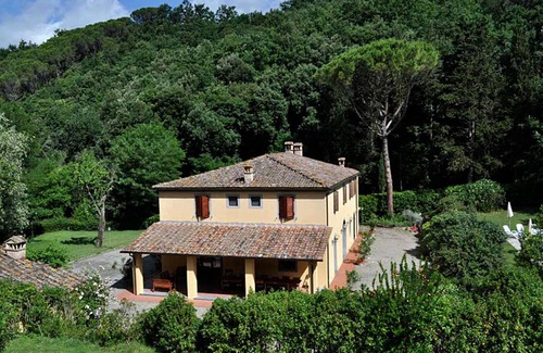 Terricciola Villa | Villa Sant'Angiola - Badia di Morrona