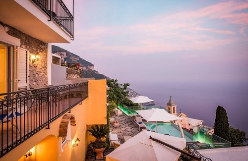 Nocelle Villa | Villa Sirena, with heated pool and sea views