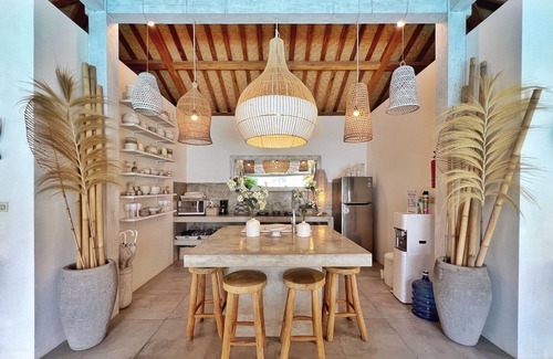 Petitenget Villa | Villa Solo Macha 4 bedrooms located in the vibrant district of Seminyak Oberoi