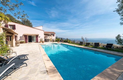 Speracedes House | Villa Spéracèdes - The French classic