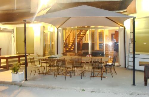 Courtenay Villa | Villa spacieuse et conviviale à Courtenay avec jardin clôturé