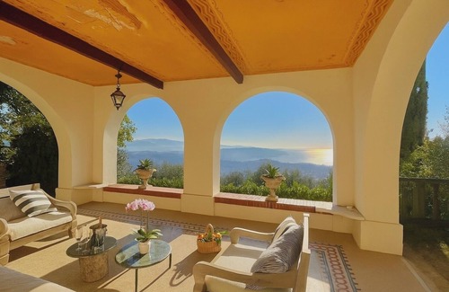 La Foce Villa | VILLA SPENSER - CinqueTerre nHistoric villa with sea view, pool, A/C, sleeps 8