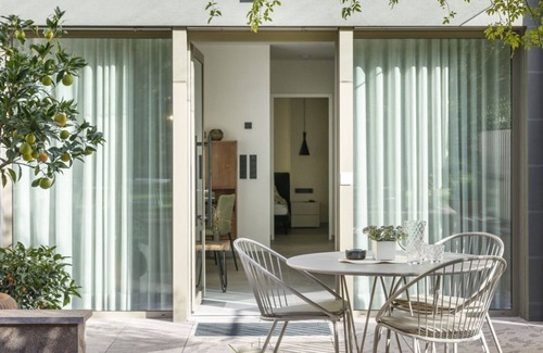 Merano Historic Center Apartment | Villa Stubai Garden Suite