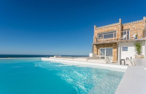 Azenhas do Mar Villa | Villa Sublime - Villa with swimming pool with amazing sea views near Sintra