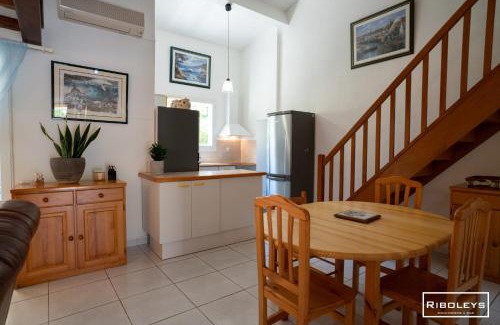 Vias Villa | Villa T4 à 450m de la plage avec clim et WIFI