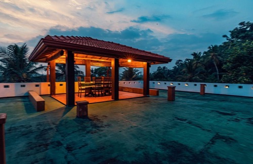 Unawatuna Villa | Villa Talpe Home Stay Inviting 4 b&b and Pool