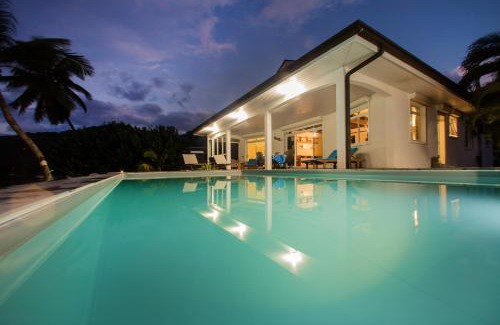 Papeto'ai Villa | Villa Tepoe Pool and Beach