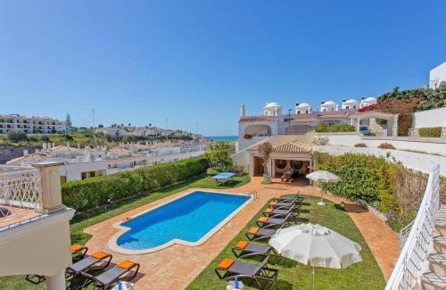 Carvoeiro Villa | Villa Tess by Villa Plus