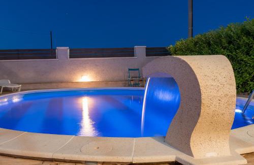 Murvica Villa | Villa Toni with private pool near Zadar