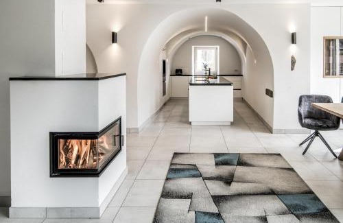 Colle Isarco Apartment | Villa Tribulaunblick - Exklusives Designapartment mit Kamin, Traumterrasse und Panoramablick