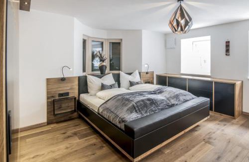 Colle Isarco Apartment | Villa Tribulaunblick - Exklusives Designapartment mit Kamin, Traumterrasse und Panoramablick