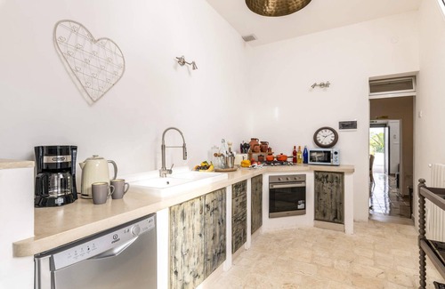 Ostuni Villa | Villa Trullo Quercia by Villa Plus