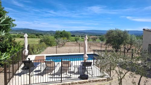 Joucas House | Villa Un Dimanche en Provence, avec piscine privée & vue