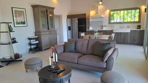 Joucas House | Villa Un Dimanche en Provence, avec piscine privée & vue