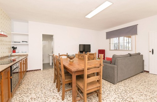 Tarifa Villa | VILLA VERDE - Villa with private pool next to Los Lances beach