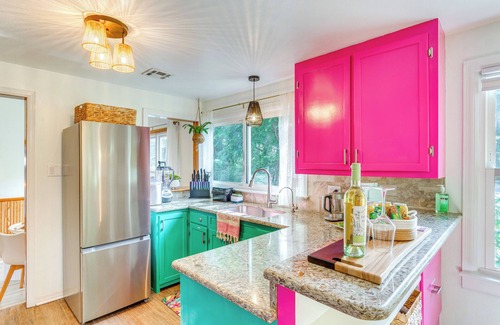 Westerly Heights Villa | Villa Villa Coola – Retro Tiki-inspired zen retreat w/Huge Private Yard