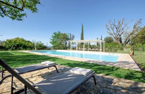 San Gimignano Villa | Villa Vineyard View by Interhome