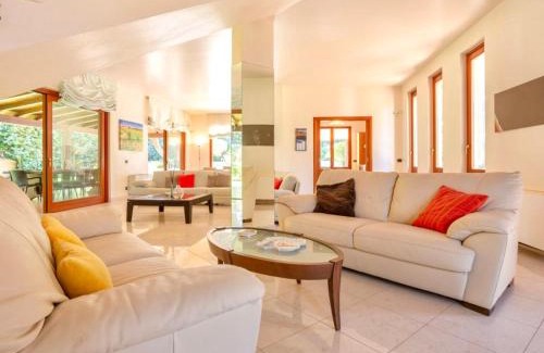 Valderice Villa | Villa Vittoria by Interhome