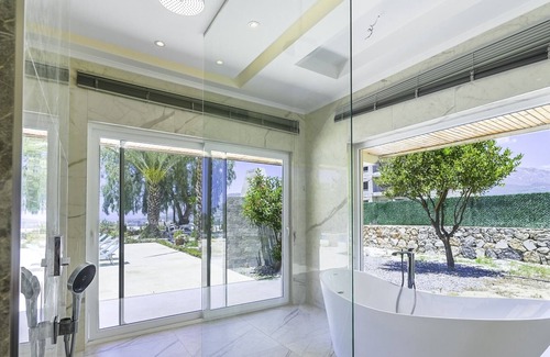 Avsallar Villa | Villa w Sea View Terrace and Pool 5 min to Beach