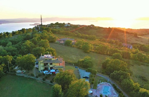 Montefiascone Villa | Villa with enchanting view of the lake, private swimming pool and whirlpool