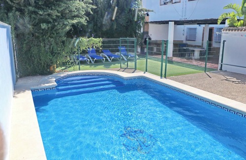 Conil de la Frontera Ski Chalet | Villa with private pool and Wi-Fi