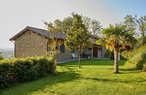 Castelraimondo Villa | Villa with Exclusive Pool - Casa Belveder