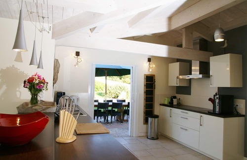 Sainte-Marie-de-Re Villa | Villa with pool and large garden, close to the sea, sleeps 10